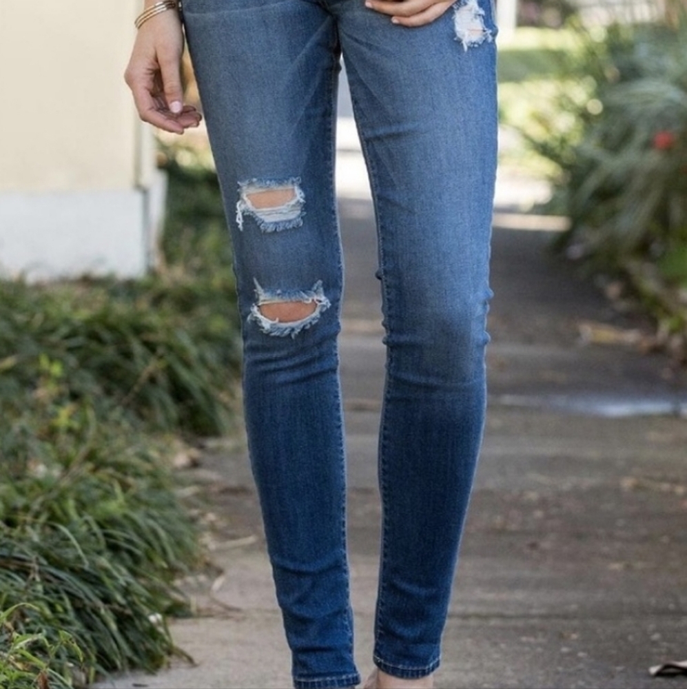 Flying Monkey Women's Medium Washed Distressed Je… - image 1